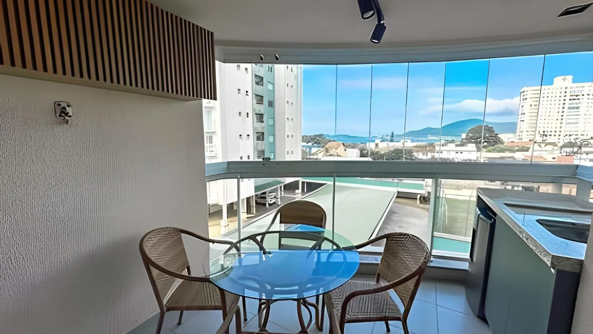 N9305 Lindo Apartamento 3 Qts Nautilus Home Club Penha  Apartment Penha (Santa Catarina)